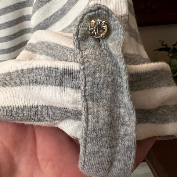 Top - Picture 3 of 4